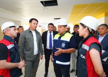 ТҮРКІСТАНДА САЛЫНЫП ЖАТҚАН «ЖАЙЛЫ МЕКТЕПТЕРДІҢ» ҚҰРЫЛЫС БАРЫСЫ ТЕКСЕРІЛДІ