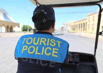 Мекен-жайынан адасқан Түркиядан келген туристке полиция көмектесті