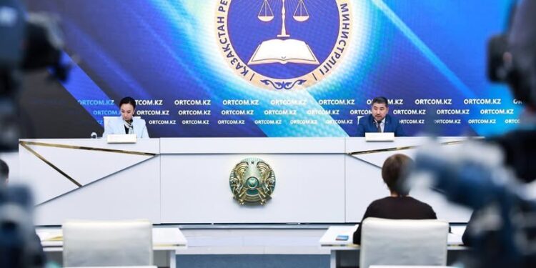 Заңсыз айналымнан 400 мыңға жуық контрафактілік өнім алынды