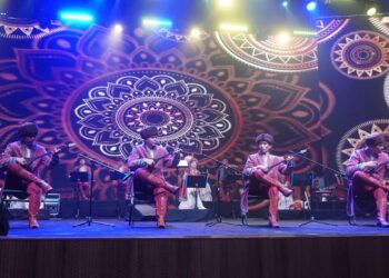 ТҮРКІСТАНДА «АЛҚОҢЫР» АНСАМБЛІНІҢ АЛҒАШҚЫ КОНЦЕРТІ ӨТТІ