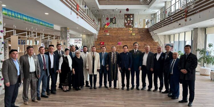 ТҮРКІСТАНДА АҚСАҚАЛДАР МЕН ДЕПУТАТТАР ҚОҒАМДЫ ДАМЫТУ МӘСЕЛЕЛЕРІН ТАЛҚЫЛАДЫ