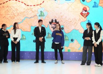 ШЫМКЕНТТЕ ОҚУШЫЛАРҒА КӘСІБИ БАҒДАР БЕРІЛУДЕ