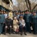 Алматыда ұландықтар 101 жастағы соғыс ардагеріне құрмет көрсетті