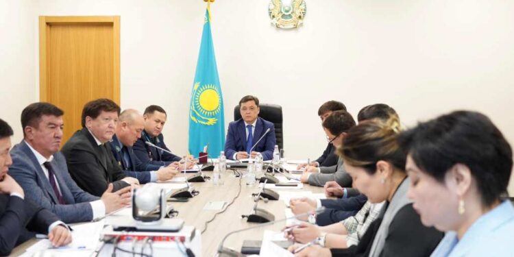 ТҮРКІСТАНДА НАШАҚОРЛЫҚ ПЕН ЕСІРТКІ БИЗНЕСІНЕ ҚАРСЫ КҮРЕС БОЙЫНША АТҚАРЫЛҒАН ЖҰМЫСТАР САРАЛАНЫП, ЖОСПАРЛАР ТАЛҚЫЛАНДЫ