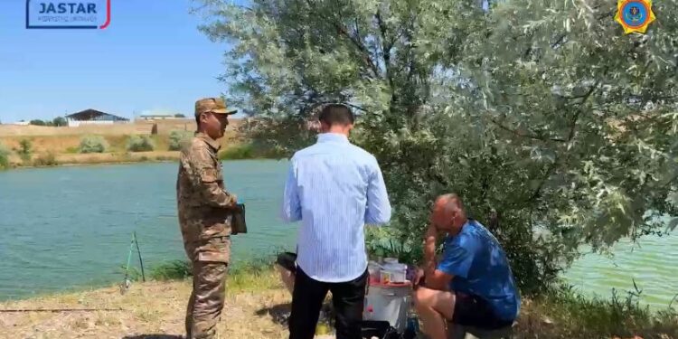 В ШЫМКЕНТЕ РАЗЪЯСНЯЮТ МЕРЫ БЕЗОПАСНОСТИ НА ВОДОЕМАХ