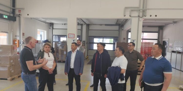 Делегация МЧС Казахстана побывала на заводе Rosenbauer в Австрии