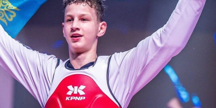 Фуджейра төрінде көк ту көтерілді: Ромашкин Хамзаальпер – әлем чемпионы!