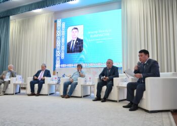 ШЫМКЕНТТЕ МАРХАБАТ БАЙҒҰТТЫҢ 80 ЖЫЛДЫҒЫНА АРНАЛҒАН КОНФЕРЕНЦИЯ ӨТТІ