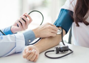 ДЕНСАУЛЫҚ САҚТАУ МИНИСТРЛІГІ АРТЕРИЯЛЫҚ ҚЫСЫМДЫ  БАҚЫЛАП,  СКРИНИНГТЕН ТҰРАҚТЫ ТҮРДЕ ӨТУГЕ ШАҚЫРАДЫ