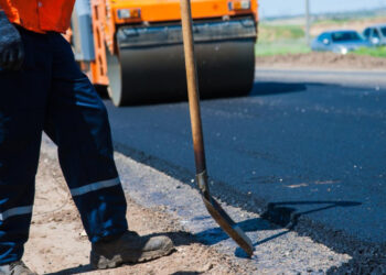 ЕЛІМІЗДЕ РЕСПУБЛИКАЛЫҚ МАҢЫЗҒА ИЕ ТАСЖОЛДАРДА АУҚЫМДЫ ЖӨНДЕУ ЖҰМЫСТАРЫ ҚАРҚЫНДЫ ЖАЛҒАСЫП ЖАТЫР