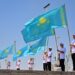 Гимн в тысячи сердец: Шымкент отпраздновал День государственных символов у самого высокого флага мегаполиса