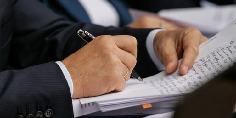 ҚЫЗМЕТ АЛУШЫЛАРДЫҢ ҚҰҚЫҚТАРЫ ПРОАКТИВТІ ТҮРДЕ ҚАЛПЫНА КЕЛТІРІЛДІ