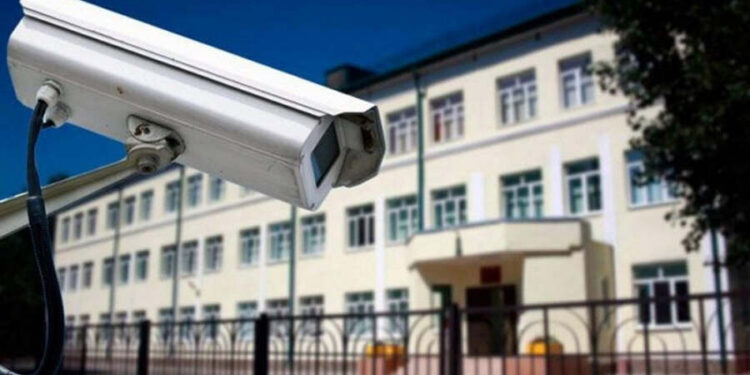 МЕКТЕПТЕРДЕ 10 МЫҢНАН АСТАМ БЕЙНЕБАҚЫЛАУ КАМЕРАСЫ ОРНАТЫЛАДЫ