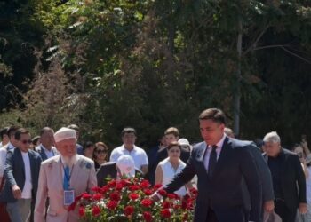 ШЫМКЕНТТЕ АБАЙ КҮНІ РУХАНИ-МӘДЕНИ МЕРЕКЕГЕ АЙНАЛДЫ