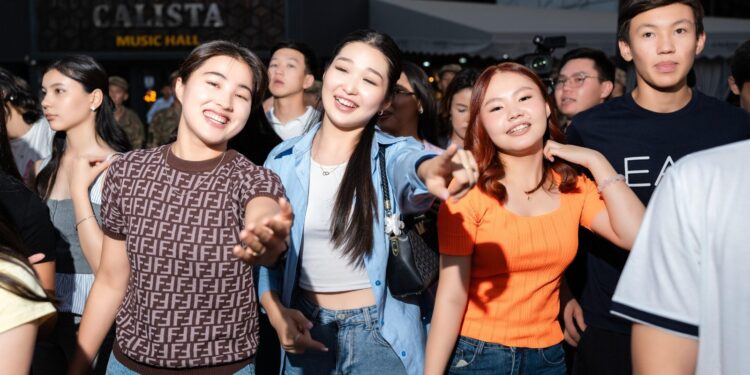 Jastar Fest в Шымкенте: День молодёжи дал старт новым грантам и конкурсам для активных шымкентцев