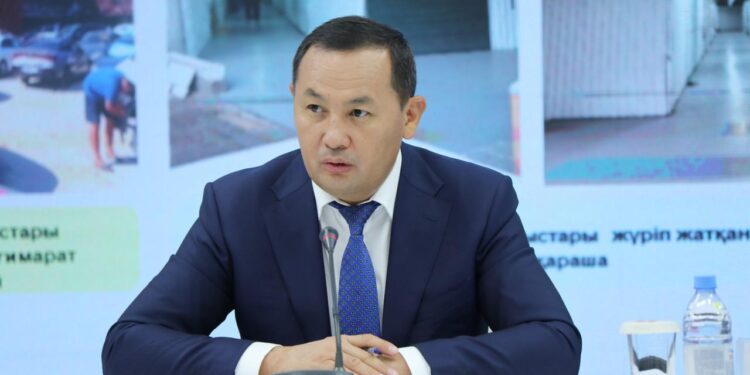 ЖАҢА ОҚУ ЖЫЛЫНА ДАЙЫНДЫҚ ЖҰМЫСТАРЫ ЖОСПАРҒА САЙ ЖҮРУДЕ