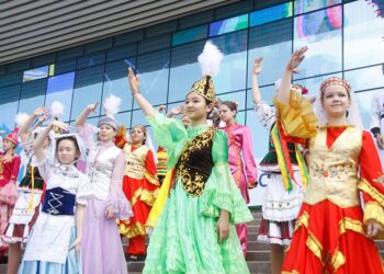 ЫНТЫМАҚ БАР ЖЕРДЕ – ЫРЫС БАР