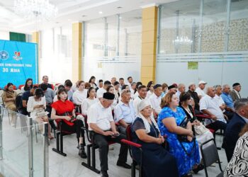 ШЫМКЕНТ: «АЙБАРЫ МЫҚТЫ – АТА ЗАҢ» АТТЫ ДӨҢГЕЛЕК ҮСТЕЛ ӨТТІ