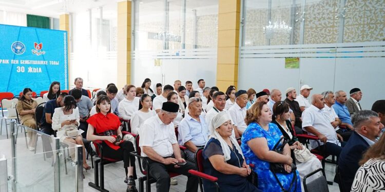 ШЫМКЕНТ: «АЙБАРЫ МЫҚТЫ – АТА ЗАҢ» АТТЫ ДӨҢГЕЛЕК ҮСТЕЛ ӨТТІ