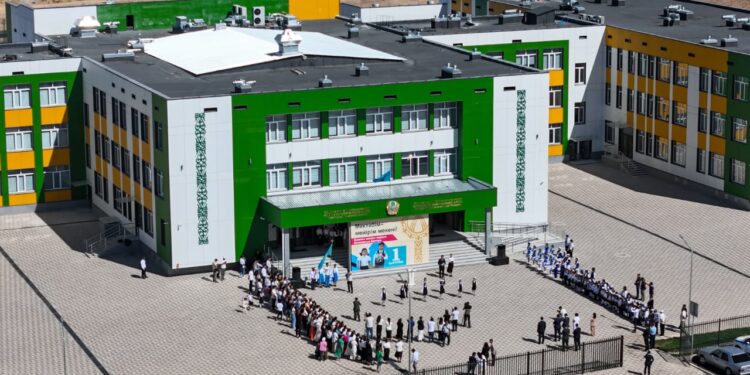 В Шымкенте открылась новая школа в рамках проекта «Келешек мектебі»