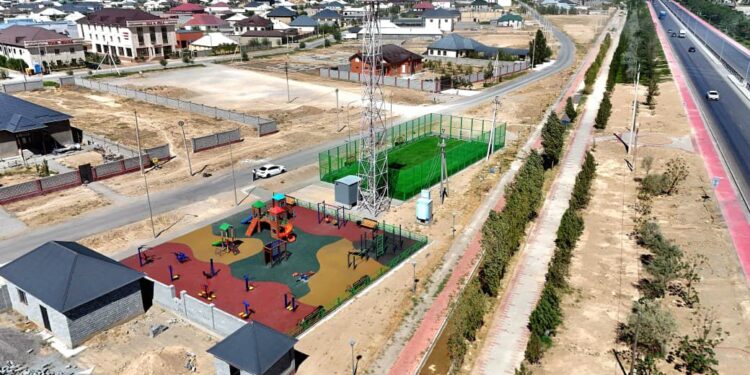 ТҮРКІСТАНДА ЖАҢА ОЙЫН ЖӘНЕ СПОРТ АЛАҢШАЛАРЫ ПАЙДАЛАНУҒА БЕРІЛДІ