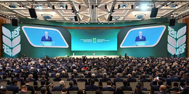 Қасым-Жомарт Тоқаев ауыл шаруашылығы еңбеккерлеріне ризашылығын білдірді