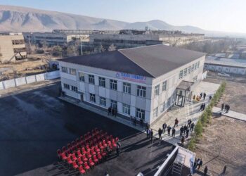 ТҮРКІСТАН: КЕНТАУДА ГАЗ ҚАЗАНДЫҚТАРЫН ШЫҒАРАТЫН ЗАУЫТ ІСКЕ ҚОСЫЛДЫ