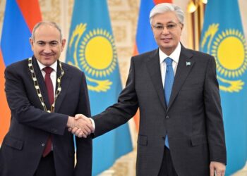 Мемлекет басшысы Армения Премьер-министрін «Алтын Қыран» орденімен марапаттады