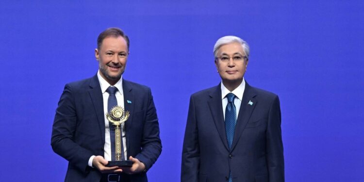 МЕМЛЕКЕТ БАСШЫСЫ: «ЖАҚСЫЛЫҚ ЖҮРГЕН ЖЕРДЕ ТАПШЫЛЫҚ БОЛМАЙДЫ»