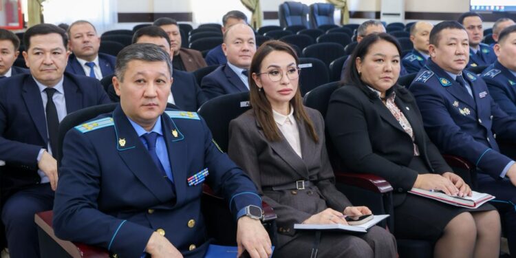 «ПРОФИЛАКТИКА ДОЛЖНА ПРОВОДИТЬСЯ СИСТЕМНО И НА ПОСТОЯННОЙ ОСНОВЕ»: АКИМ ШЫМКЕНТА — О ПРАВОНАРУШЕНИЯХ