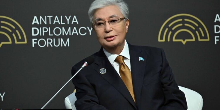 Мемлекет басшысы Түркия Режеп Тайип Ердоғанның басшылығымен халықаралық аренадағы беделін арттырып келе жатқанын айрықша атап өтті