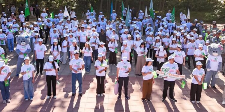 ШЫМКЕНТТЕ «ТАЗА ҚАЗАҚСТАН» АЯСЫНДА РЕСПУБЛИКАЛЫҚ ЭКОЛОГИЯЛЫҚ АКЦИЯ ӨТТІ