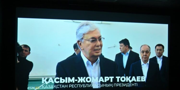 Шымкентте «Хроникадан болашаққа» республикалық кинолекторийінің екінші күні өтті