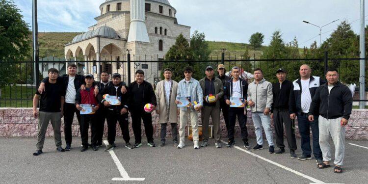 ҚҰРБАН АЙТТА ҰЛТТЫҚ ДӘСТҮР ДӘРІПТЕЛДІ