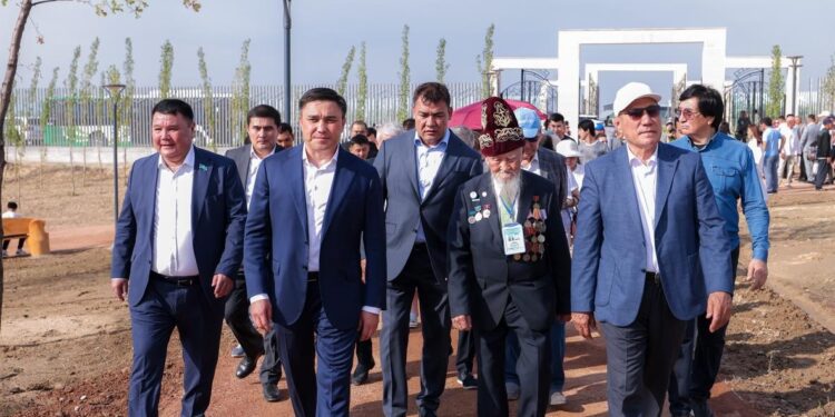 В ШЫМКЕНТЕ ОТКРЫЛИ КРУПНЕЙШИЙ ЭКОПАРК НА МЕСТЕ БЫВШЕГО ПОЛИГОНА 