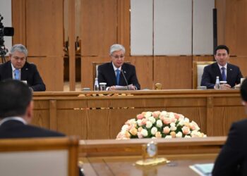 Қасым-Жомарт Тоқаев пен Никос Христодулидистің келіссөзі екі ел делегацияларының қатысуымен кеңейтілген құрамда жалғасты