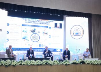 «ХИМИЯ – 2026: ҒЫЛЫМ МЕН ӨНДІРІСТІҢ ТҰРАҚТЫ ДАМУЫНЫҢ НЕГІЗІ»: ОТАНДЫҚ ЖӘНЕ ӘЛЕМ ҒАЛЫМДАРЫНЫҢ  БАСЫН ҚОСҚАН ХАЛЫҚАРАЛЫҚ КОНФЕРЕНЦИЯ БАСТАЛДЫ
