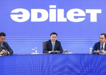 «ӘДІЛЕТ» ПАРТИЯСЫНДА ҚАЗАҚСТАН РЕСПУБЛИКАСЫ ЖАҢА КОНСТИТУЦИЯСЫНЫҢ КҮШІНЕ ЕНУІ ТАЛҚЫЛАНДЫ