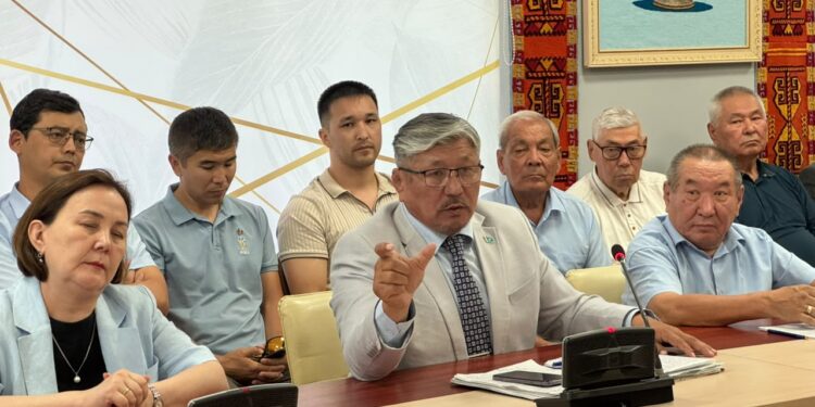 Үкіметтік емес ұйым өкілдерімен кездесу өтті