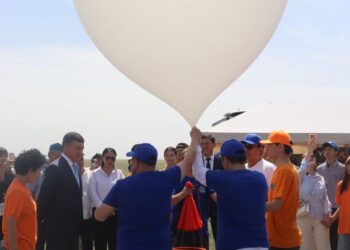 ТҮРКІСТАНДА ТҰҢҒЫШ РЕТ: ОҚУШЫЛАР ҚҰРАСТЫРҒАН «YASSAT-2026» НАНОСПУТНИГІ АСПАНҒА ЖОЛ ТАРТТЫ