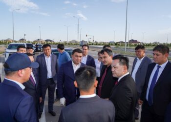 ТҮРКІСТАН ОБЛЫСЫНДА ГҮЛ ОРТАЛЫҒЫ МЕН КЕШЕНІН САЛУ БАСТАМАСЫ ТАЛҚЫЛАНДЫ