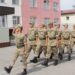 Әскер шыңдаған достық: Ұлттық ұланның әскери бөлімінде колледжде бірге оқыған 10 студент қызмет етуде